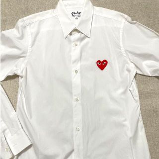 コムデギャルソン(COMME des GARCONS)の美品　PLAY COMME des GARCONSプレイコムデギャルソン(シャツ/ブラウス(長袖/七分))