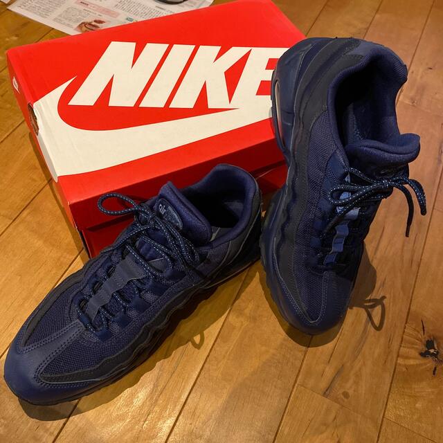 ナイキ エアマックス 95 NIKE AIRMAX 95 ESSENTIAL