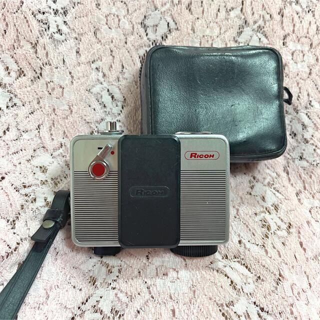 RICOH(リコー)の【RICOH】 フィルムカメラ　オートハーフ　リコー　レトロ　オートハーフ スマホ/家電/カメラのカメラ(フィルムカメラ)の商品写真