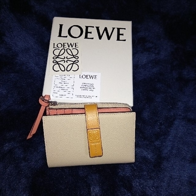 LOEWE - 【最終値下】LOEWE　ロエベ　コンパクト ジップ ウォレット 　折り財布　美品