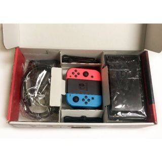 美品 新型 NINTENDO 任天堂 スイッチ Switch ブルーレッドの通販 by