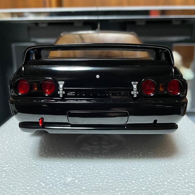 絶版未展示品オートアート 1/18スカイライン GT-R (R32)グループA