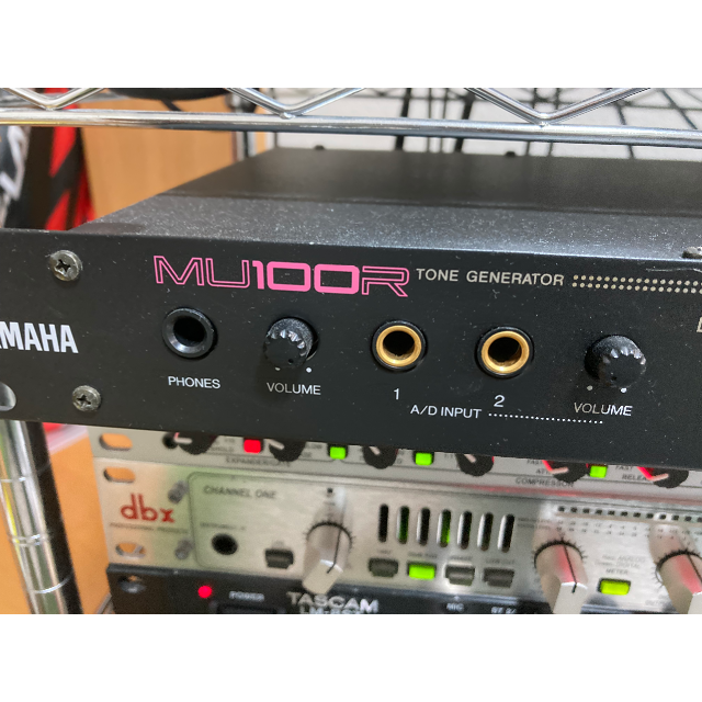 BJ145 YAMAHA 気に入っ ヤマハ 音源モジュール MU100R 通電確認済