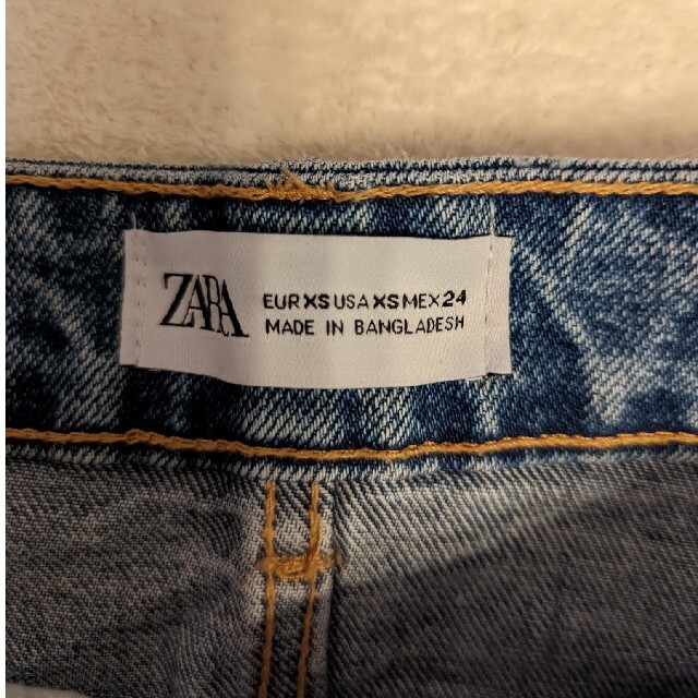 ZARA(ザラ)のZARAデニムスカート レディースのスカート(ひざ丈スカート)の商品写真