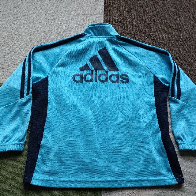 adidas(アディダス)のAdidas　ジャージ　110 キッズ/ベビー/マタニティのキッズ服男の子用(90cm~)(その他)の商品写真