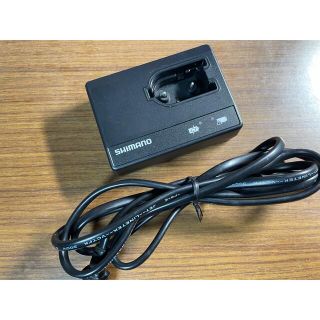 シマノ(SHIMANO)の美品 Shimano Di2 バッテリーチャージャー SM-BCR1 (工具/メンテナンス)