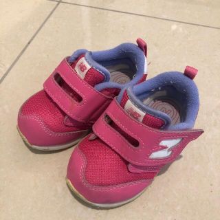 ニューバランス(New Balance)のニューバランス　13.5センチ　女の子(スニーカー)