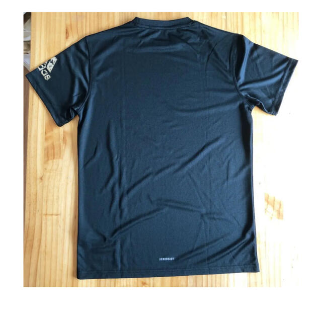 adidas(アディダス)の未使用　adidas Tシャツ メンズのトップス(Tシャツ/カットソー(半袖/袖なし))の商品写真