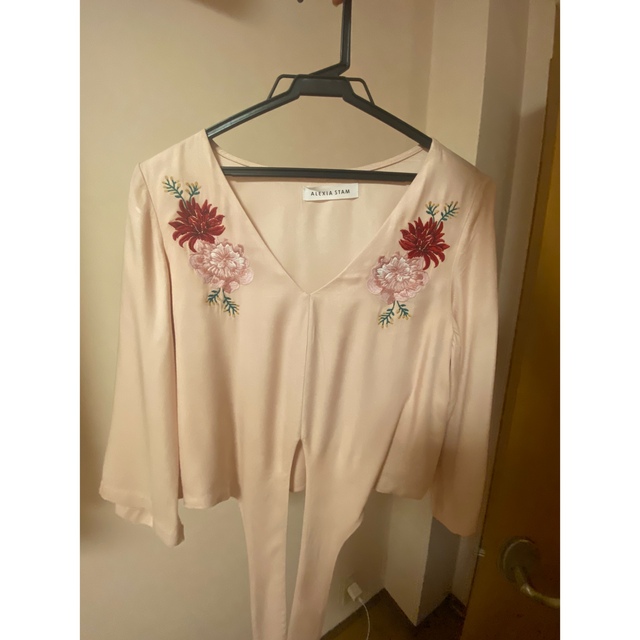 ALEXIA STAM(アリシアスタン)のnenechan様専用/ 新品✨ALEXIA STAM 刺繍Shirt レディースのトップス(シャツ/ブラウス(長袖/七分))の商品写真