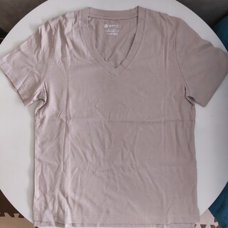 ナノユニバース(nano・universe)のナノ・ユニバース　VネックTシャツ　フリーサイズ(Tシャツ(半袖/袖なし))