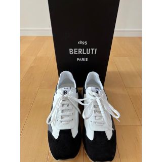 ベルルッティ(Berluti)のベルルッティ グラフィックレザースニーカー（ホワイト/ブラック）(スニーカー)