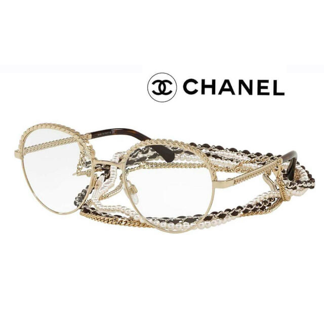 CHANEL(シャネル)のCHANEL シャネル　メガネ　チェーン付き　 レディースのファッション小物(サングラス/メガネ)の商品写真