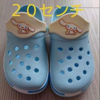 クロックス(crocs)のクロックス風サンダル　シナモンロール(サンダル)