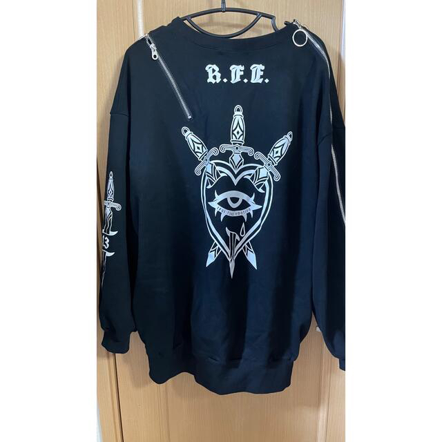 REFLEM/レフレム アシンメトリーZIP PO/プルオーバースウェットシャツ