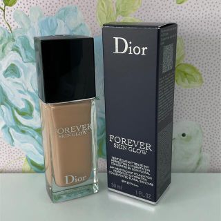 ディオール(Dior)のディオールスキン フォーエヴァー フルイド グロウ 1N(ファンデーション)