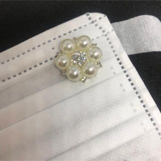 スワロフスキー(SWAROVSKI)のマスクデコ☆マスクピアス パールビジュー(チャーム)