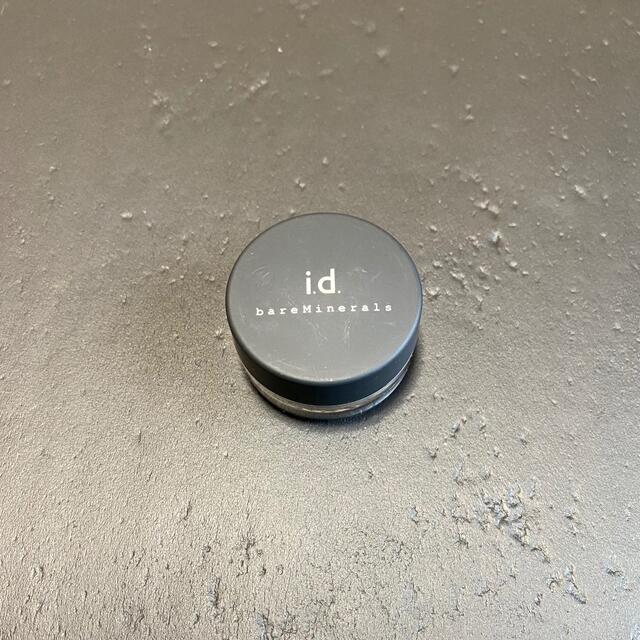 bareMinerals(ベアミネラル)のベアミネラル　ライナー　0.57g コスメ/美容のベースメイク/化粧品(アイライナー)の商品写真