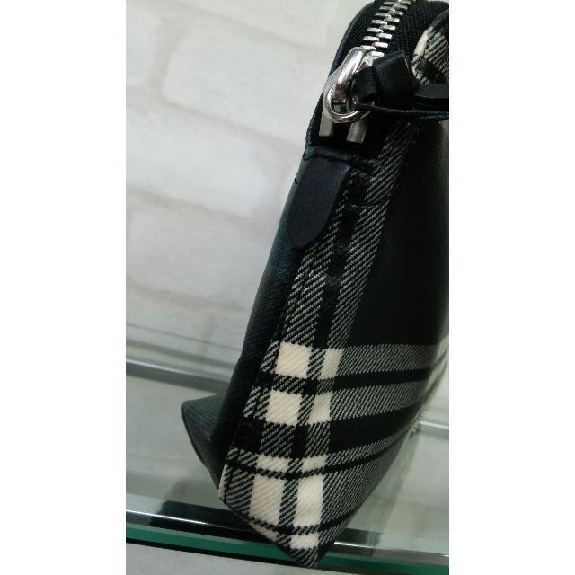 BURBERRY(バーバリー)のBURBERRY バーバリー タータンチェック柄 パッチワーク ポーチ レディースのファッション小物(ポーチ)の商品写真