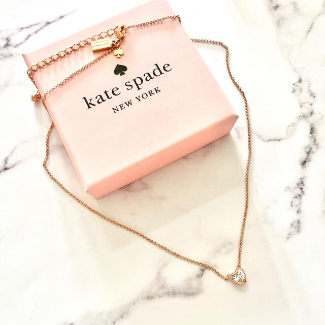 のセットが kate ピアス ネックレス スワロフスキー 新品 ピンク