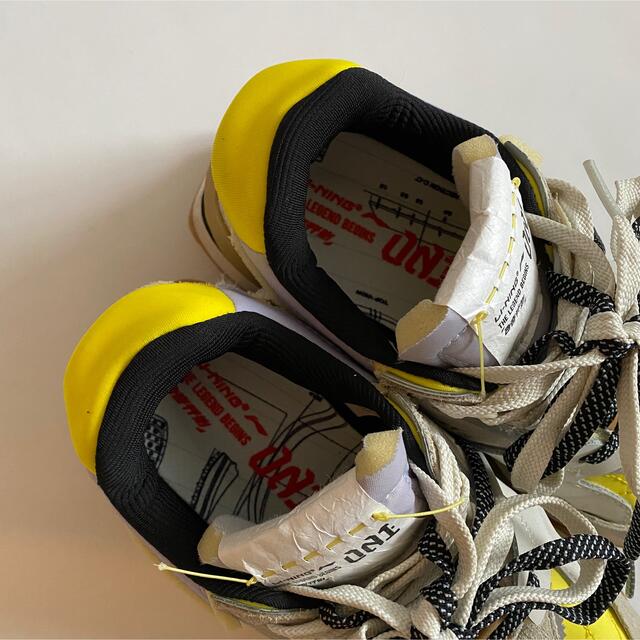 リーニン001モーメントスニーカー23.5cm レディースの靴/シューズ(スニーカー)の商品写真