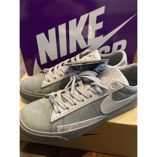 ナイキ(NIKE)の【新品未使用】FPAR × Nike SB Blazer Low27.5 グレー(スニーカー)