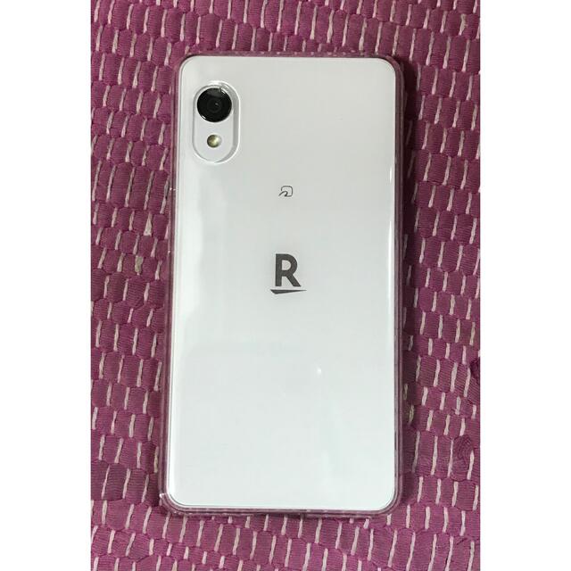 Rakuten(ラクテン)の【中古】Rakuten mini  美品です　箱入り スマホ/家電/カメラのスマートフォン/携帯電話(携帯電話本体)の商品写真