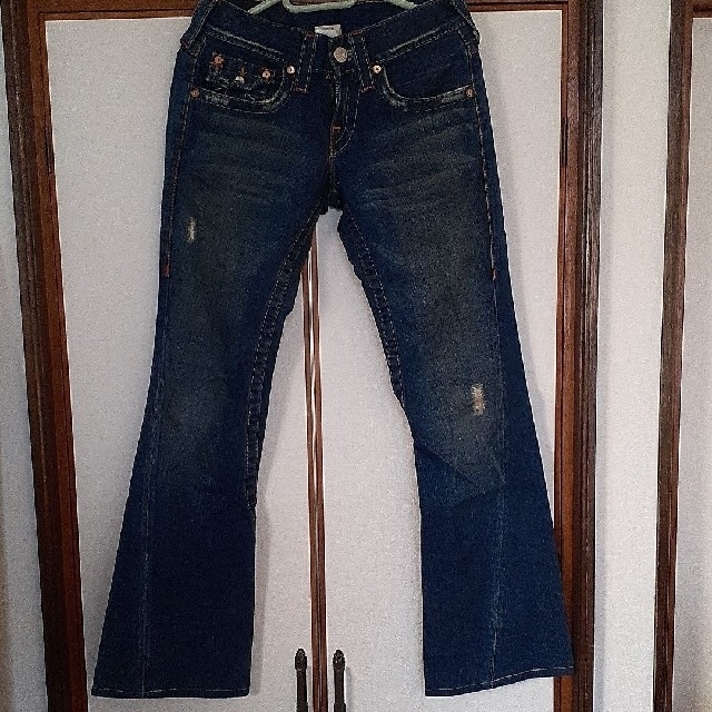 True Religion(トゥルーレリジョン)の【お買い得品】TRUE RELIGION JOEY 26inch レディースのパンツ(デニム/ジーンズ)の商品写真