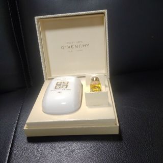 ジバンシィ(GIVENCHY)の石鹸(洗顔料)