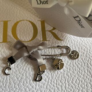 ディオール ブローチ/コサージュ（リボン）の通販 16点 | Diorの 