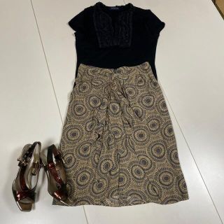 アンクライン(ANNE KLEIN)のアンクラインシルクスカーフ付きスカート(ひざ丈スカート)