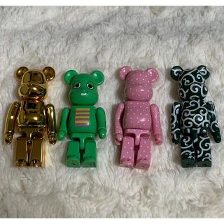 メディコムトイ(MEDICOM TOY)のベアブリック BE@RBRICK ゴールド　ガチャピン　ピンクドット　唐草(その他)