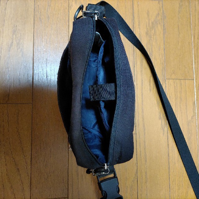 AVIREX(アヴィレックス)のAVIREX　bag メンズのバッグ(ショルダーバッグ)の商品写真