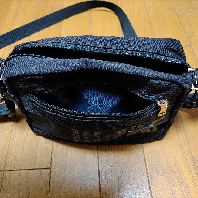 AVIREX(アヴィレックス)のAVIREX　bag メンズのバッグ(ショルダーバッグ)の商品写真