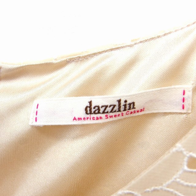 dazzlin(ダズリン)のダズリン dazzlin カットワークレース ワンピース 切替 半袖 ひざ丈 レディースのワンピース(ひざ丈ワンピース)の商品写真