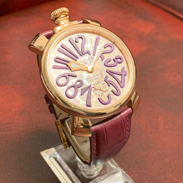 訳あり品格安！　定価20万円　ガガミラノ　マニュアーレ48 手巻き式　腕時計
