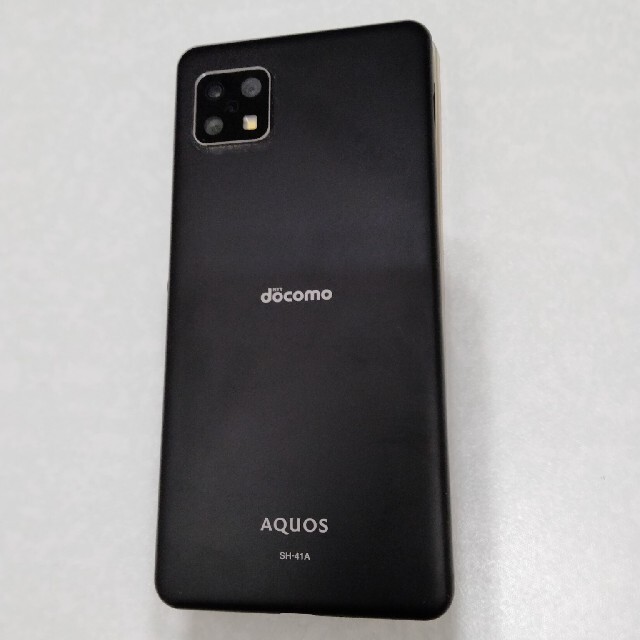 AQUOS(アクオス)のsharp AQUOS SH-41A 黒 本体のみ スマホ/家電/カメラのスマートフォン/携帯電話(スマートフォン本体)の商品写真