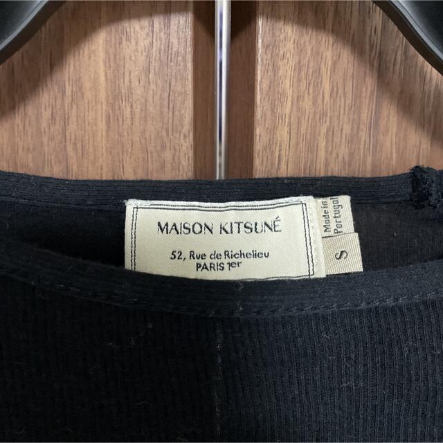 MAISON KITSUNE'(メゾンキツネ)のMAISON KITSUNE メゾンキツネ ショート丈 カットソー レディースのトップス(カットソー(長袖/七分))の商品写真