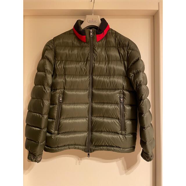 円高還元 MONCLER - MONCLER カーキ メンズ ダウンジャケット 美品の