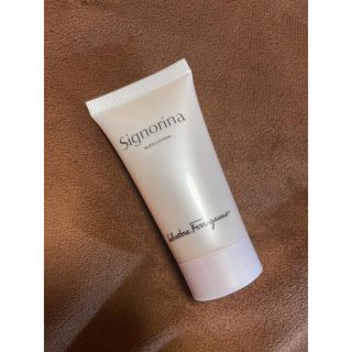 サルヴァトーレフェラガモ(Salvatore Ferragamo)のSignorina BODY LOTION(ボディローション/ミルク)