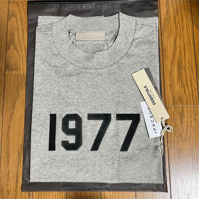 Essentials Fear of God 1977 Logo Tee M 話題の行列 mpe.pl