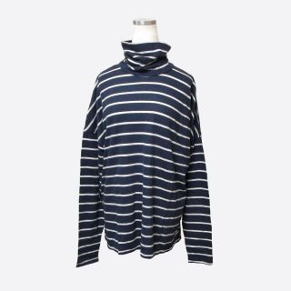 アバクロンビーアンドフィッチ(Abercrombie&Fitch)の★新品★アバクロンビー&フィッチ★ボーダータートル (Navy/L)(Tシャツ(長袖/七分))