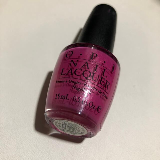 OPI(オーピーアイ)のO・P・I   OPI   ネイルラッカー　パッションフォーニューヨークファッシ コスメ/美容のネイル(マニキュア)の商品写真