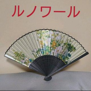 【訳あり】美術展グッズ☆扇子☆Ｂ級品/ルノアール《春の花束》(キャラクターグッズ)