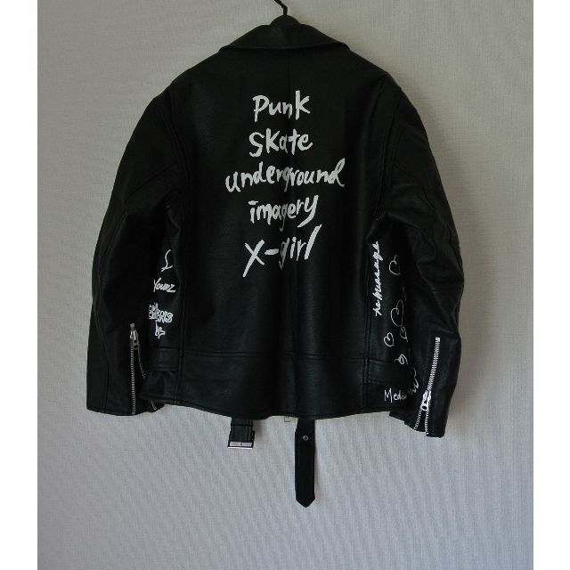 X-girl(エックスガール)のGRAFFITI DOUBLE RIDERS JACKET x-girl  レディースのジャケット/アウター(ライダースジャケット)の商品写真