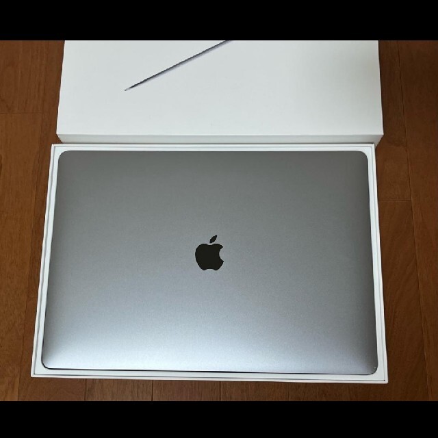 50万MacBookPro 15インチ Corei9 32GB 1TB USキー