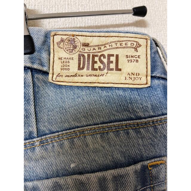 DIESEL(ディーゼル)の※特別限定SALE※DIESEL  フレアデニム  27inch  未使用 レディースのパンツ(デニム/ジーンズ)の商品写真