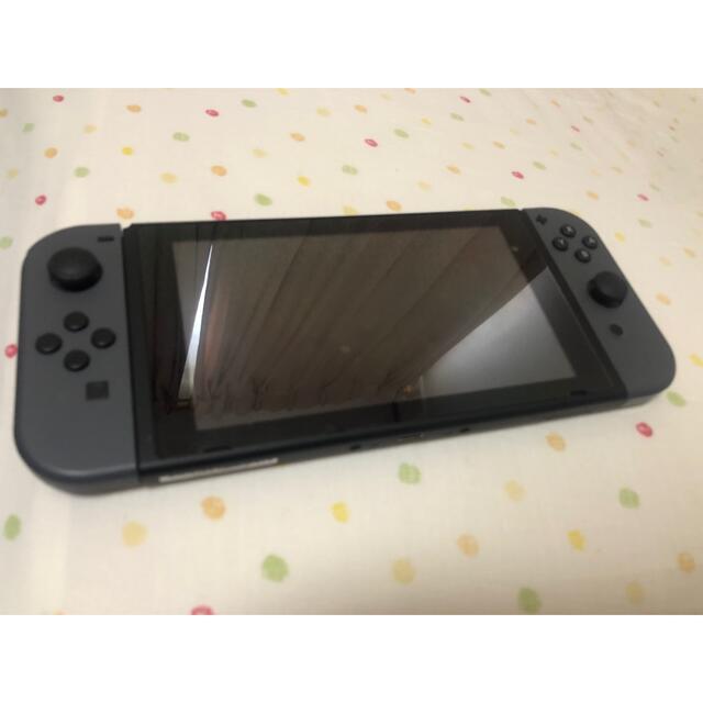 完品　美品Nintendo Switch