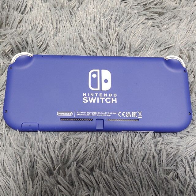 Nintendo Switch(ニンテンドースイッチ)のNintendo Switch Lite（ブルー） エンタメ/ホビーのゲームソフト/ゲーム機本体(携帯用ゲーム機本体)の商品写真