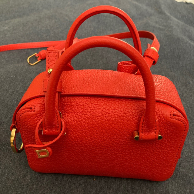 DELVAUX デルヴォー 未使用 クールボックスナノ ファイアー DELVAUX デルヴォー 未使用 クールボックスナノ ファイアー