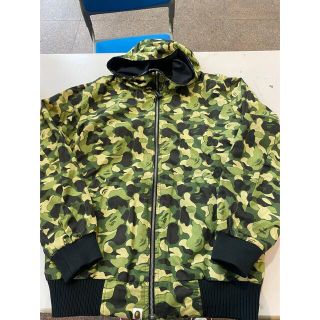 アベイシングエイプ(A BATHING APE)のAPE ABC CAMO リバーシブル パーカー M(パーカー)